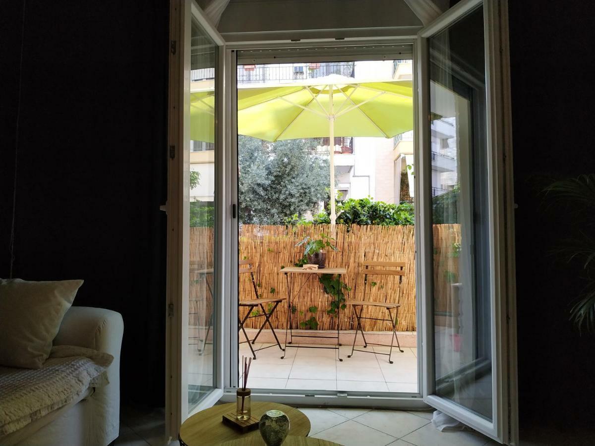Bright Apartment Steps From The Sea Thessaloniki Exterior foto